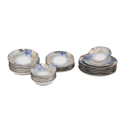 Set di 24 piatti in porcellana con motivo floreale e uccelli